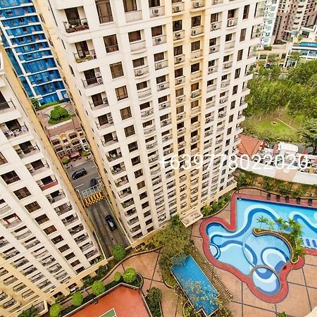 Forbestown Place At The Fort Bgc Taguig Esterno foto