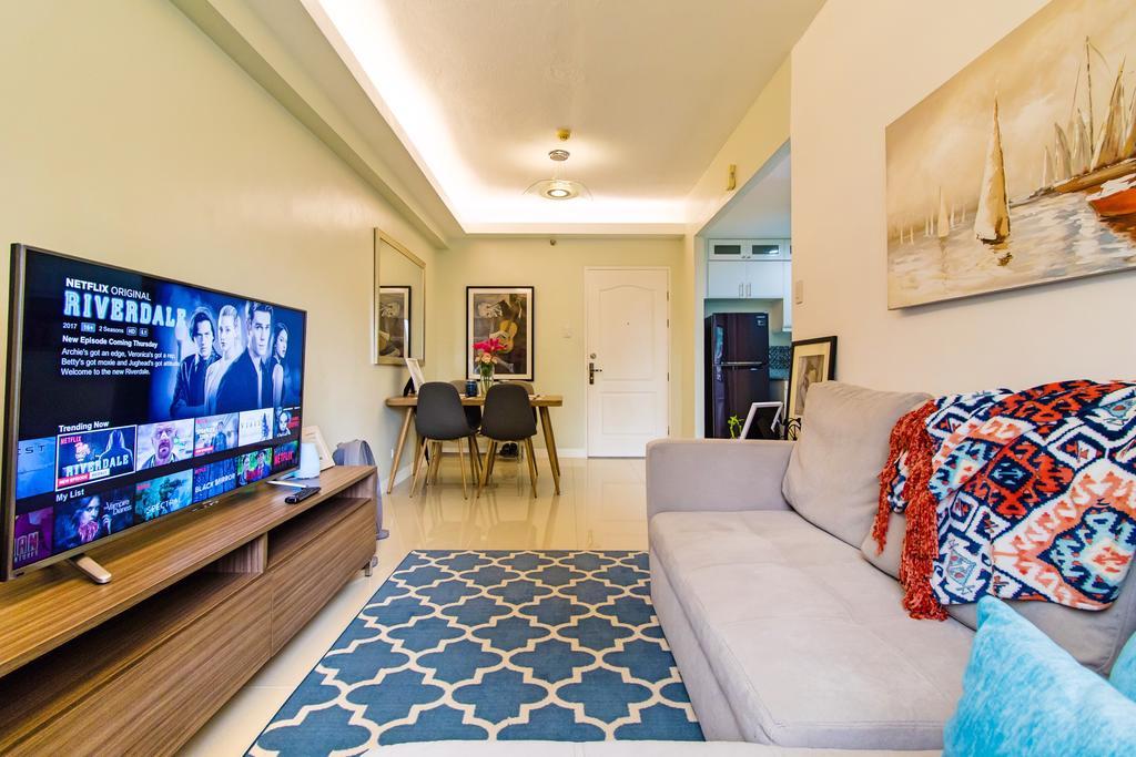 Forbestown Place At The Fort Bgc Taguig Esterno foto