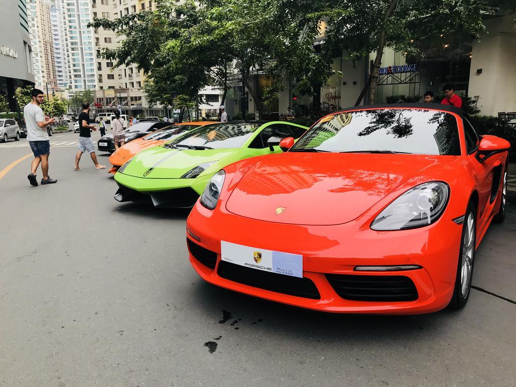 Forbestown Place At The Fort Bgc Taguig Esterno foto